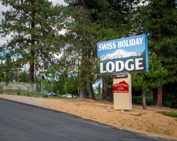 Swiss Holiday Lodge Main image